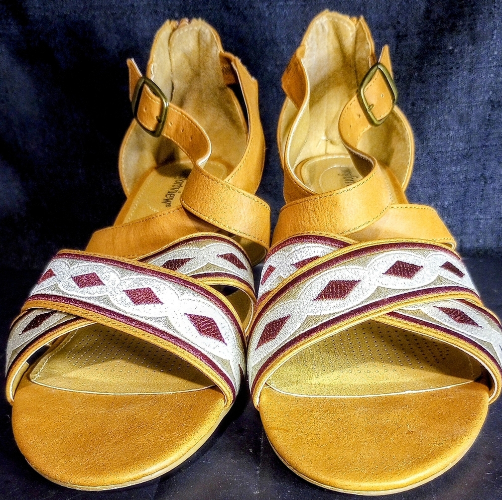 Comfortview Isadora Sandals